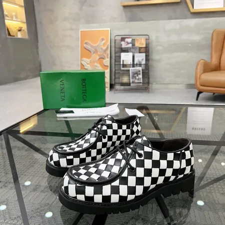 ボッテガ ヴェネタ ビジネスシューズ