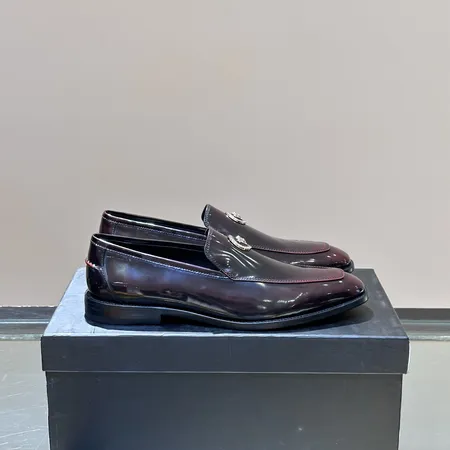 ヴェルサーチ ビジネスシューズ