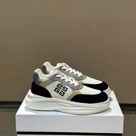 ジバンシィ スニーカー