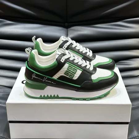 ジバンシィ スニーカー