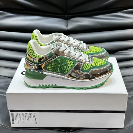 ジバンシィ スニーカー