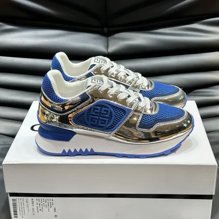 ジバンシィ スニーカー