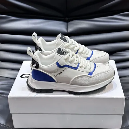 ジバンシィ スニーカー