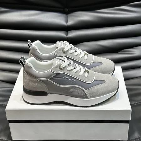 ジバンシィ スニーカー