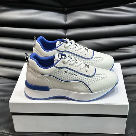 ジバンシィ スニーカー