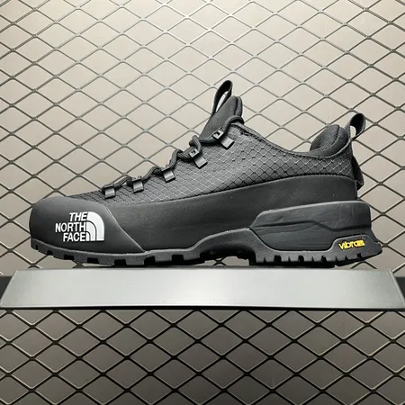 ノースフェイス カジュアルシューズ