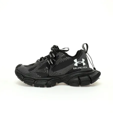 バレンシアガ スニーカー