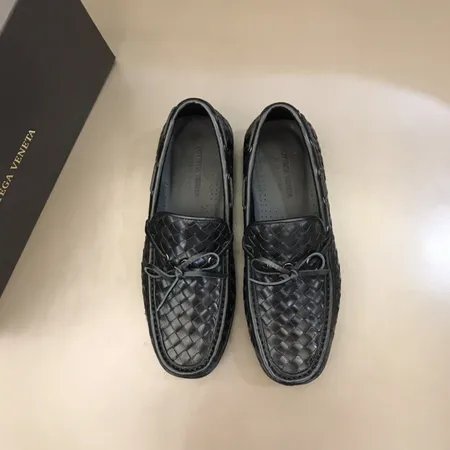 ボッテガ ヴェネタ ビジネスシューズ