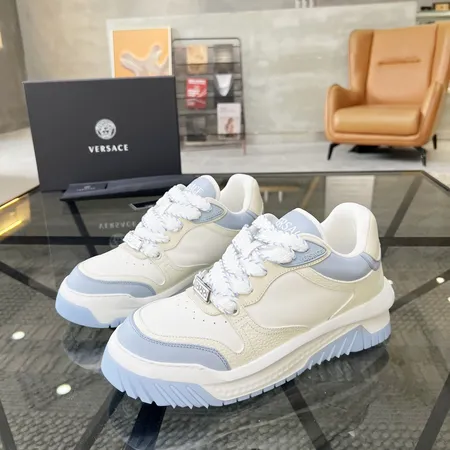 ヴェルサーチ カジュアルシューズ