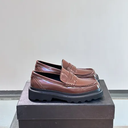 ドルチェ＆ガッバーナ ビジネスシューズ