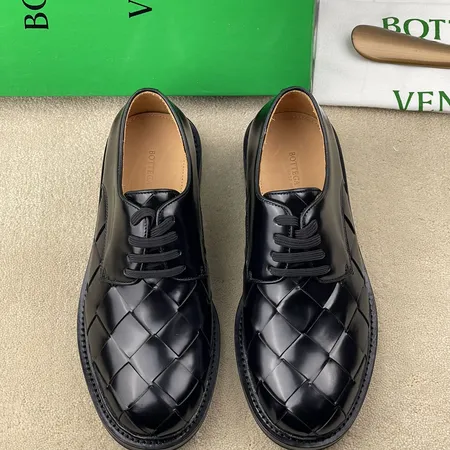 ボッテガ ヴェネタ カジュアルシューズ