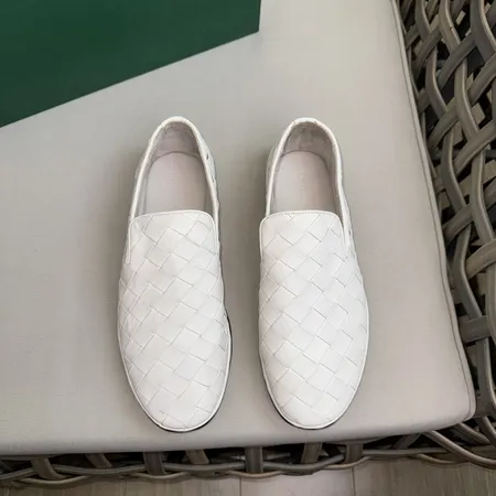 ボッテガ ヴェネタ カジュアルシューズ