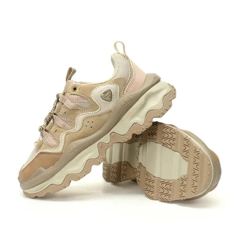 フィラ スニーカー