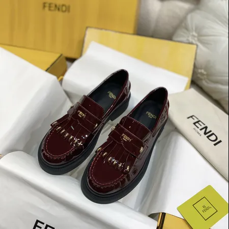 フェンディ ビジネスシューズ