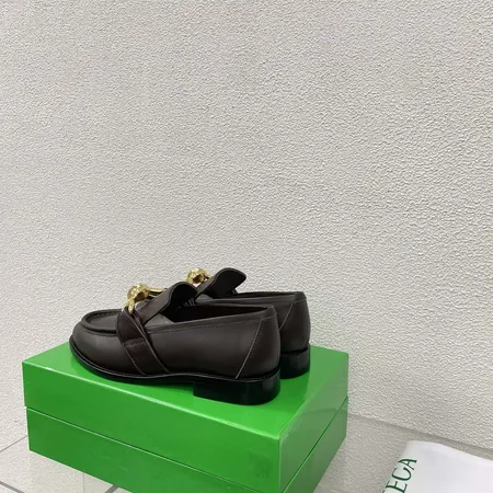 ボッテガ ヴェネタ カジュアルシューズ