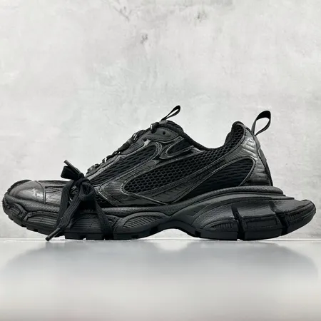 バレンシアガ スニーカー