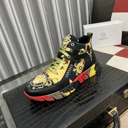 ヴェルサーチ カジュアルシューズ