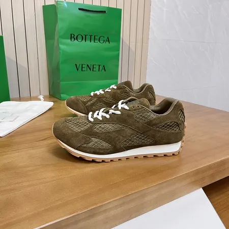 ボッテガ ヴェネタ カジュアルシューズ