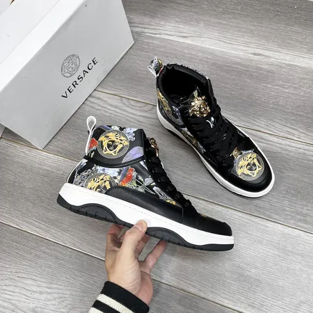 ヴェルサーチ カジュアルシューズ