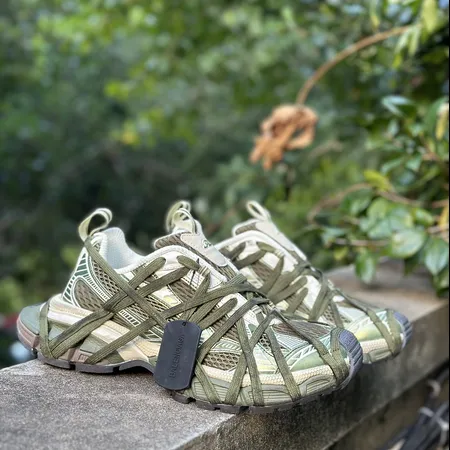 バレンシアガ スニーカー