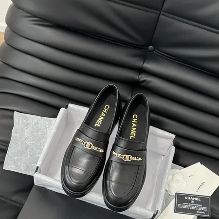 シャネル ビジネスシューズ