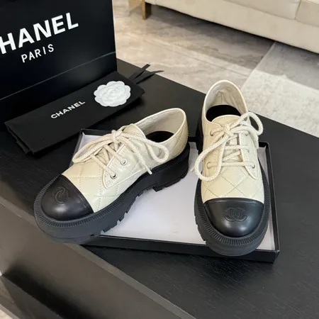 シャネル ビジネスシューズ