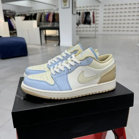 エアジョーダン スニーカー