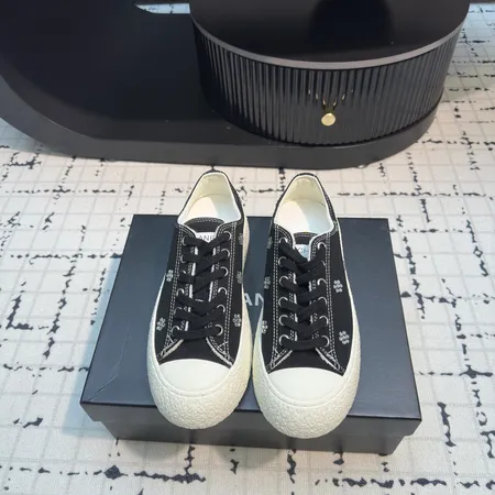 シャネル カジュアルシューズ