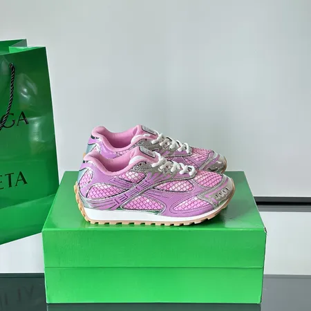 ボッテガ ヴェネタ カジュアルシューズ