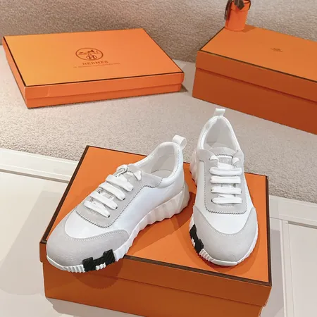 エルメス スニーカー