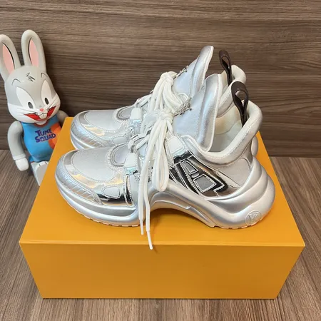 ルイヴィトン スニーカー