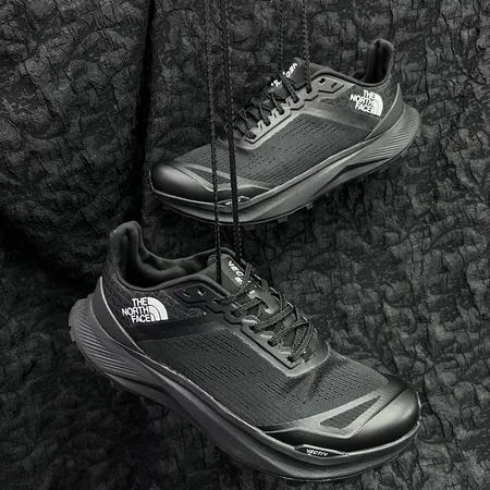 ノースフェイス スニーカー