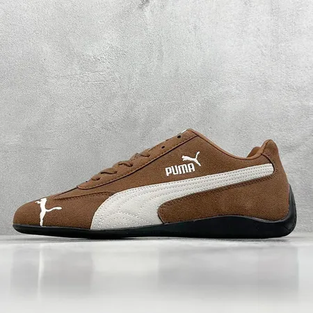 プーマ スニーカー