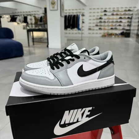 エアジョーダン スニーカー