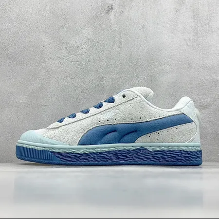 プーマ カジュアルシューズ