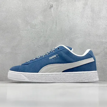 プーマ カジュアルシューズ