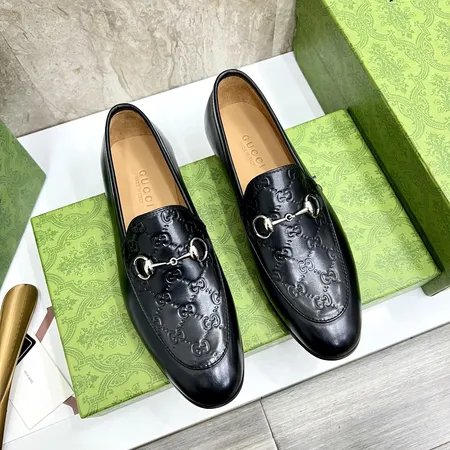 グッチ ビジネスシューズ