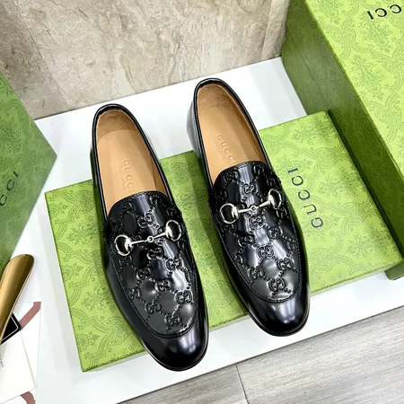 グッチ ビジネスシューズ