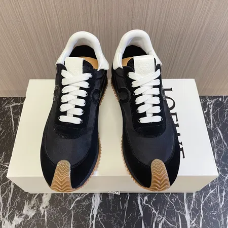 ロエベ カジュアルシューズ