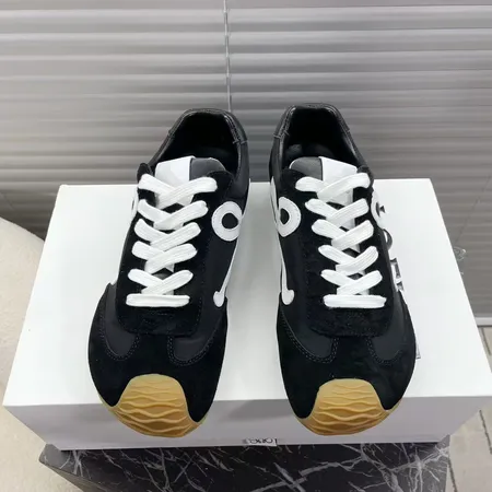 ロエベ カジュアルシューズ