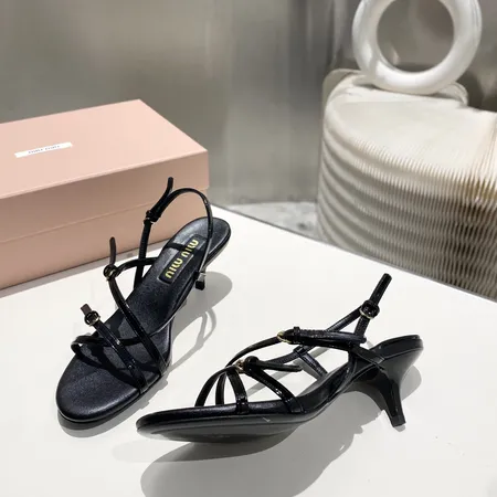 ミュウミュウ サンダル