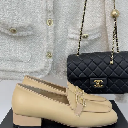 シャネル ビジネスシューズ