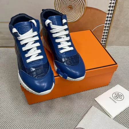 エルメス スニーカー