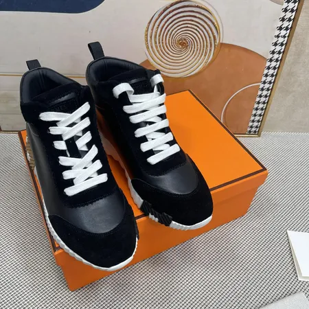 エルメス スニーカー