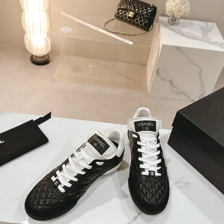 シャネル カジュアルシューズ