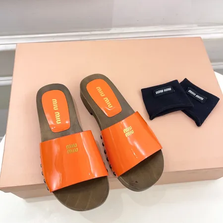 ミュウミュウ スリッパ