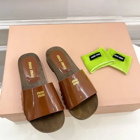 ミュウミュウ スリッパ