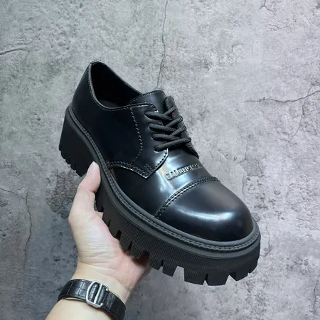 バレンシアガ ビジネスシューズ