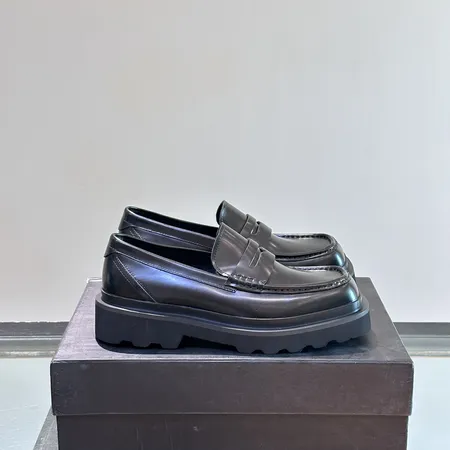 ドルチェ＆ガッバーナ ビジネスシューズ