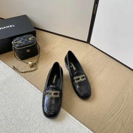 シャネル ビジネスシューズ